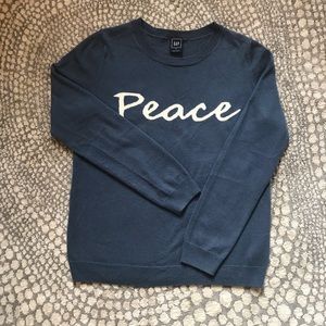 Gap sweater
